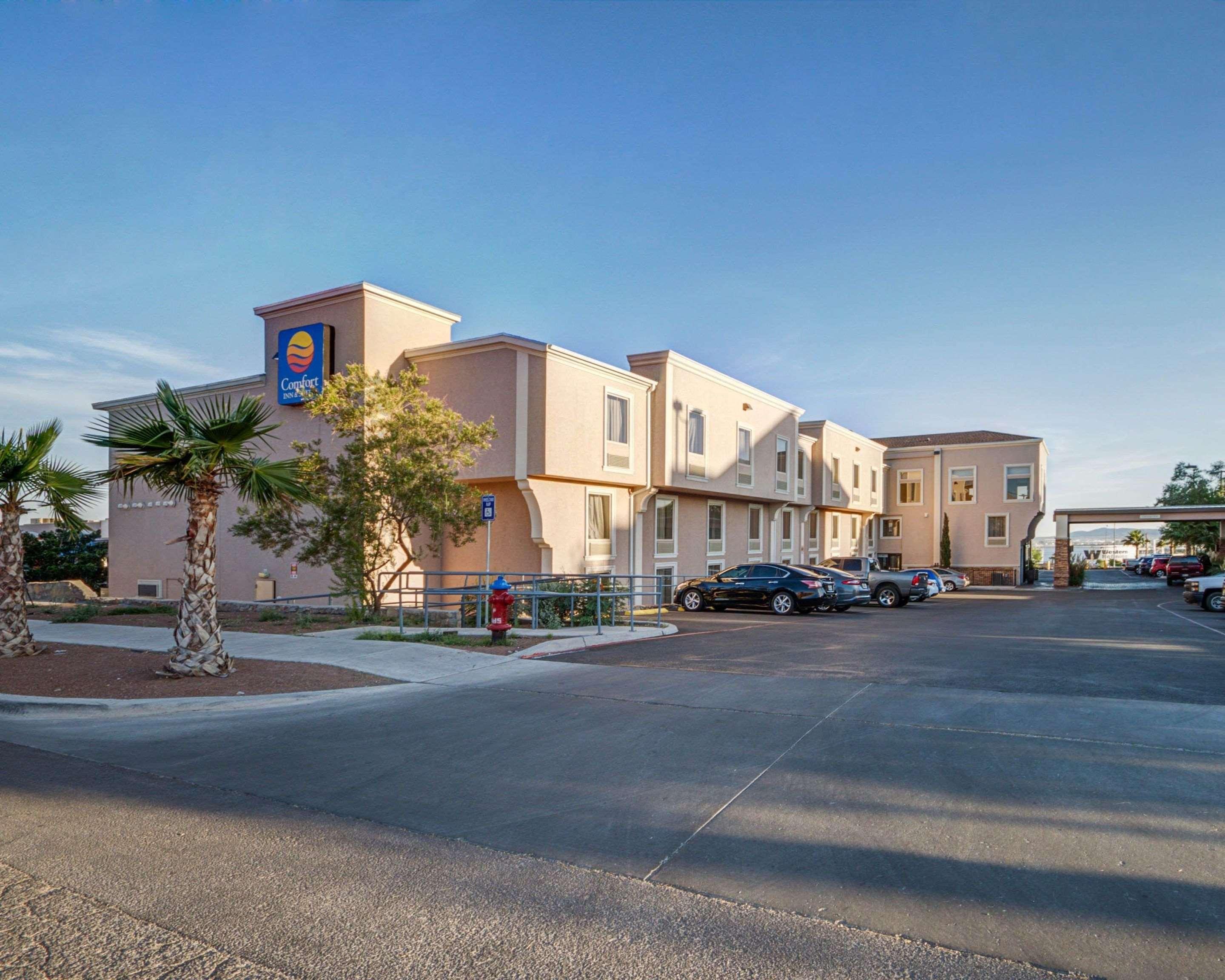Comfort Inn & Suites I-10 Airport Эль-Пасо Экстерьер фото